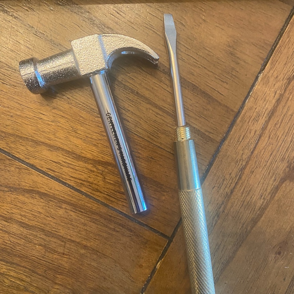 Men’s Gentlemen’s Hardware Hammer and Screwdriver set
